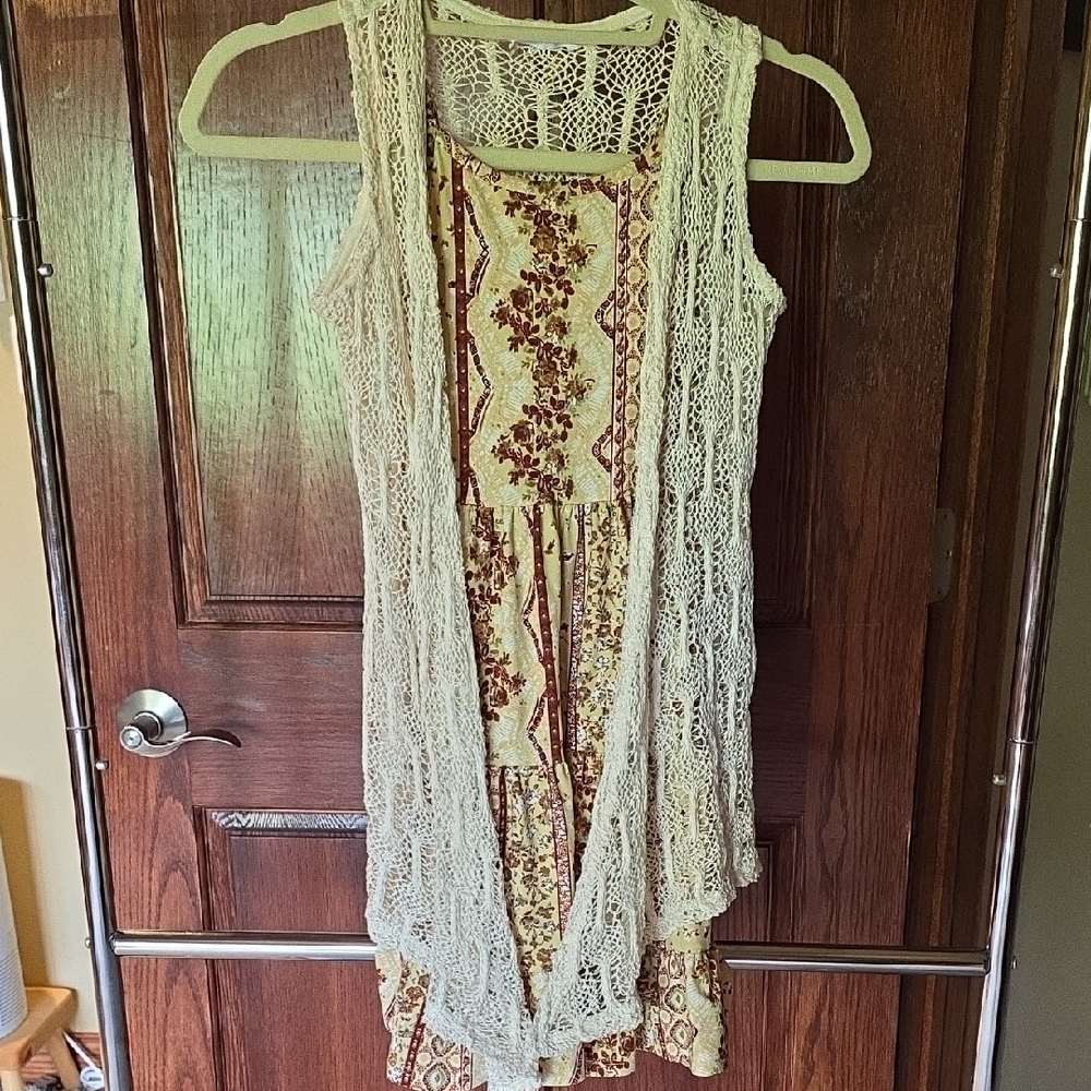 Beautees Cream and Brown Lace Dress